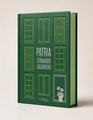 PATRIA (EDICIÓN 10 ANIVERSARIO CON CANTOS TINTADOS)