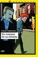 UN HOMBRE EN LA SOMBRA